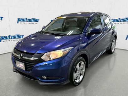 Used 2016 Honda HR-V EX