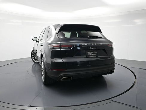 Used 2020 Porsche Cayenne image 27