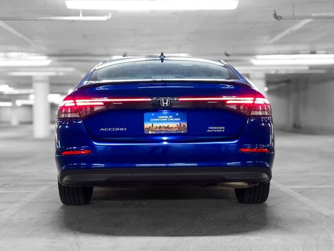 Used 2024 Honda Accord Sport image 7