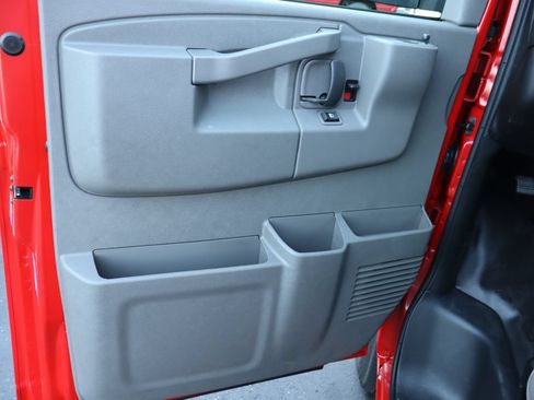 New 2026 Chevrolet Express 2500 w/ Driver Convenience Package RWD image 21