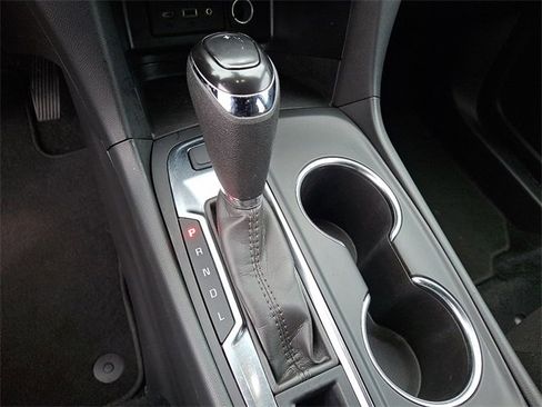 Used 2021 Chevrolet Equinox LT image 11