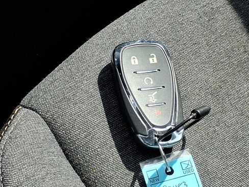 Used 2024 Chevrolet Equinox LT AWD/4WD image 24
