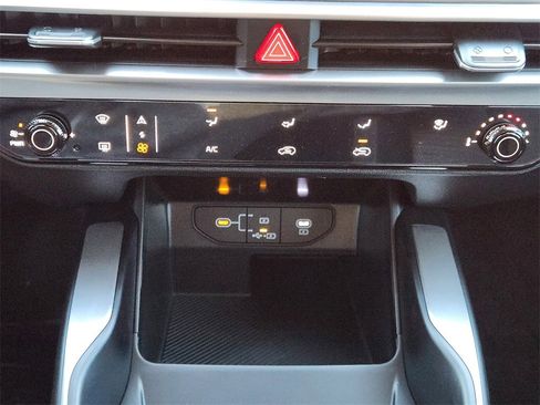 New 2026 Kia Sorento LX image 14