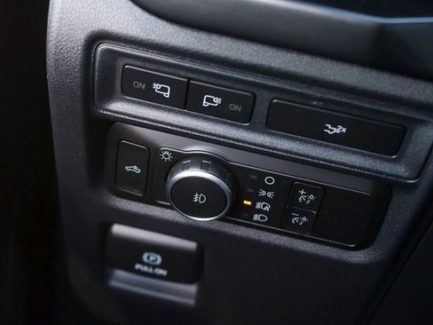 Used 2022 Ford F150 XLT w/ Equipment Group 302A High image 28