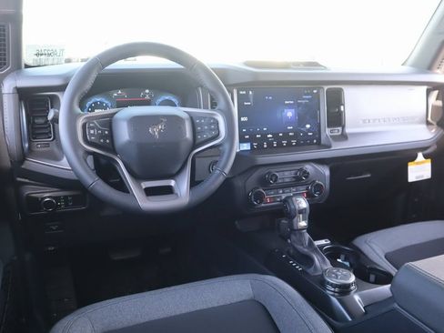 New 2026 Ford Bronco Big Bend AWD/4WD image 2