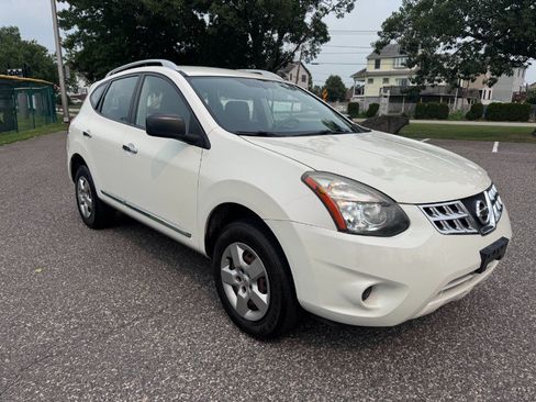 Used 2015 Nissan Rogue Select S FWD image 1