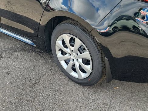 New 2026 Toyota Corolla LE image 5