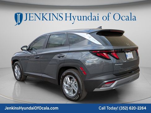 New 2026 Hyundai Tucson SE image 6