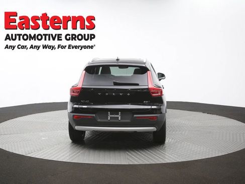Used 2023 Volvo XC40 B5 Plus AWD/4WD image 37