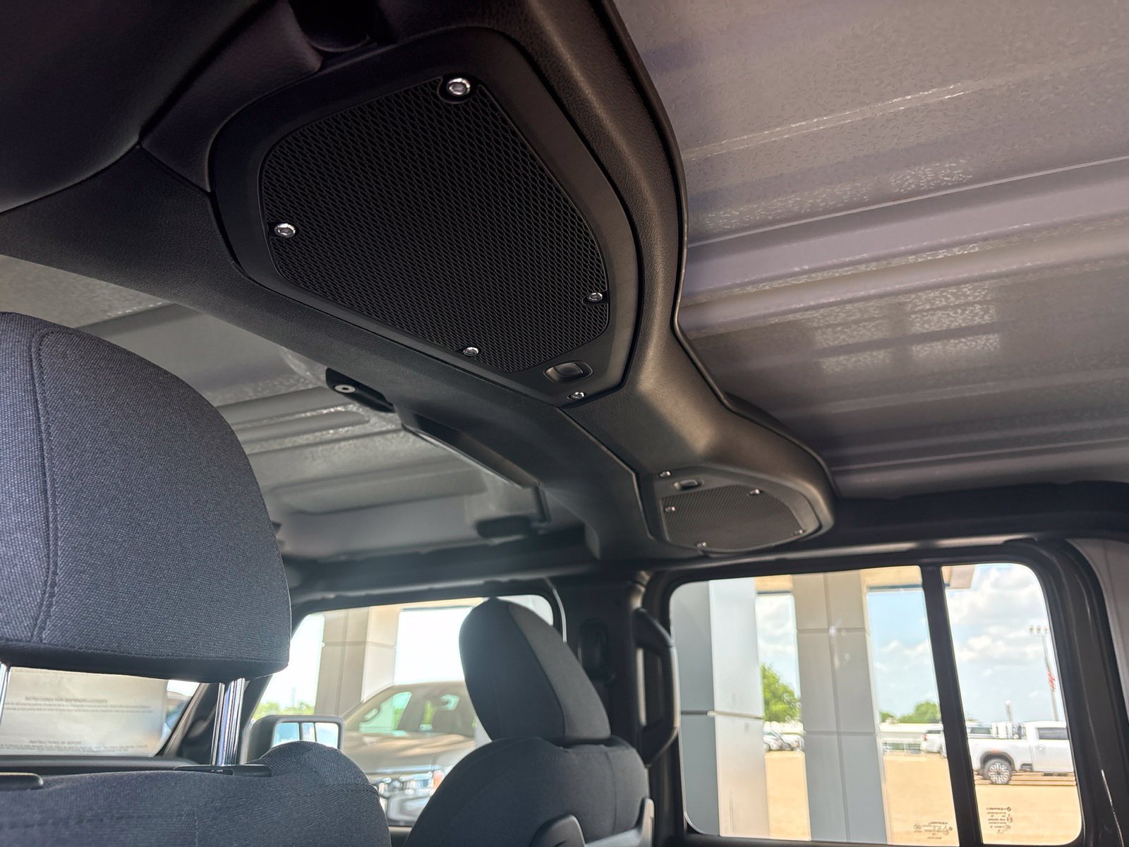 New 2026 Jeep Gladiator Rubicon AWD/4WD image 14