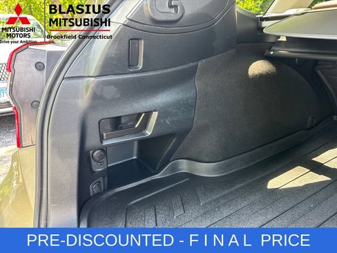 Used 2019 Subaru Outback 2.5i Touring AWD/4WD image 45