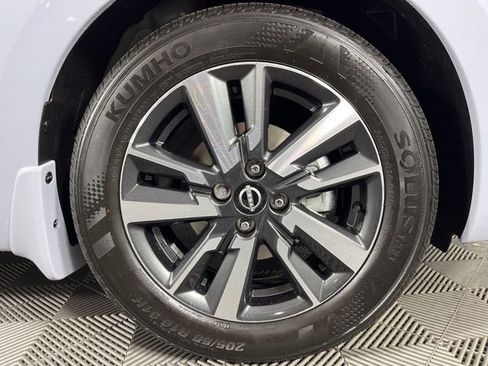 New 2025 Nissan Versa SV w/ Trunk Package image 14