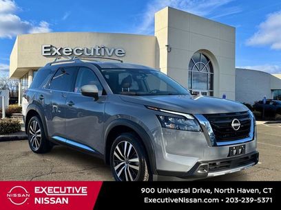 Certified 2025 Nissan Pathfinder Platinum