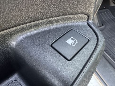 Used 2018 Honda Ridgeline Sport image 19