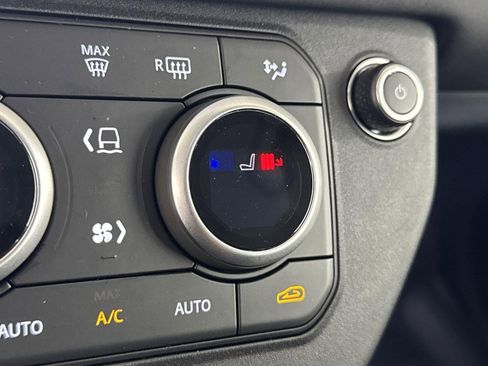 Certified 2025 Land Rover Defender 110 S image 20