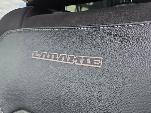Used 2022 RAM 1500 Laramie AWD/4WD image 24