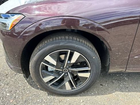 Used 2026 Volvo XC60 B5 Plus w/ Protection Package Premier AWD/4WD image 8