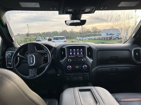 Used 2020 GMC Sierra 1500 AT4 w/ AT4 Premium Package AWD/4WD image 5