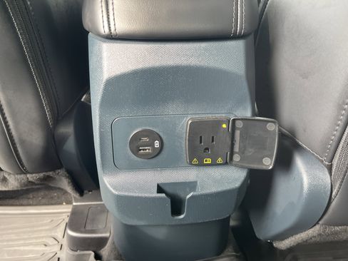 Used 2024 Ford Maverick Tremor w/ Tremor Off-Road Package image 39