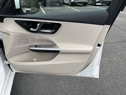 New 2026 Mercedes-Benz C 300 4MATIC Sedan image 41