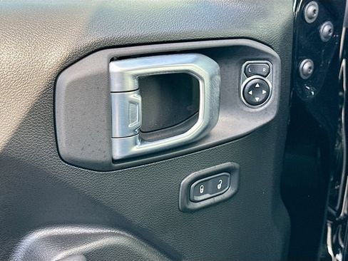 New 2026 Jeep Gladiator Rubicon AWD/4WD image 13