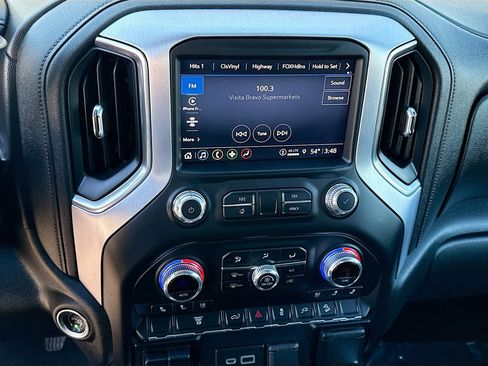 Used 2022 GMC Sierra 2500 SLT image 18