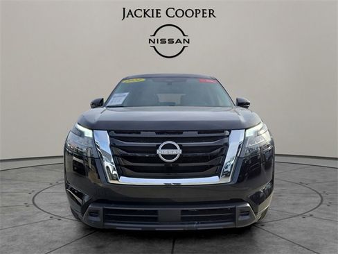 Certified 2024 Nissan Pathfinder SV image 8