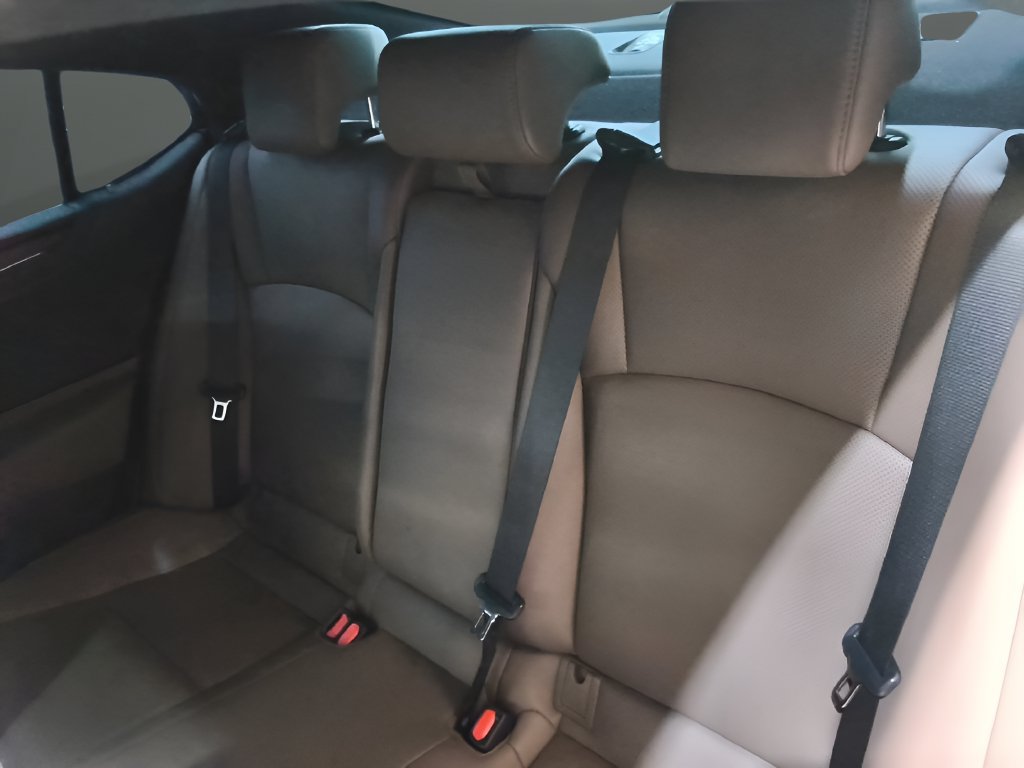 Used 2023 Lexus ES 350 w/ Premium Package FWD image 14