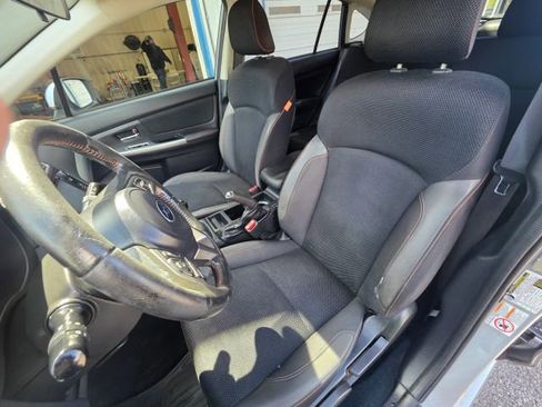 Used 2016 Subaru Crosstrek 2.0i Premium image 14