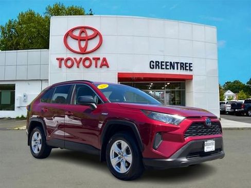 Used 2019 Toyota RAV4 LE w/ Carpet Mat Package AWD/4WD image 1