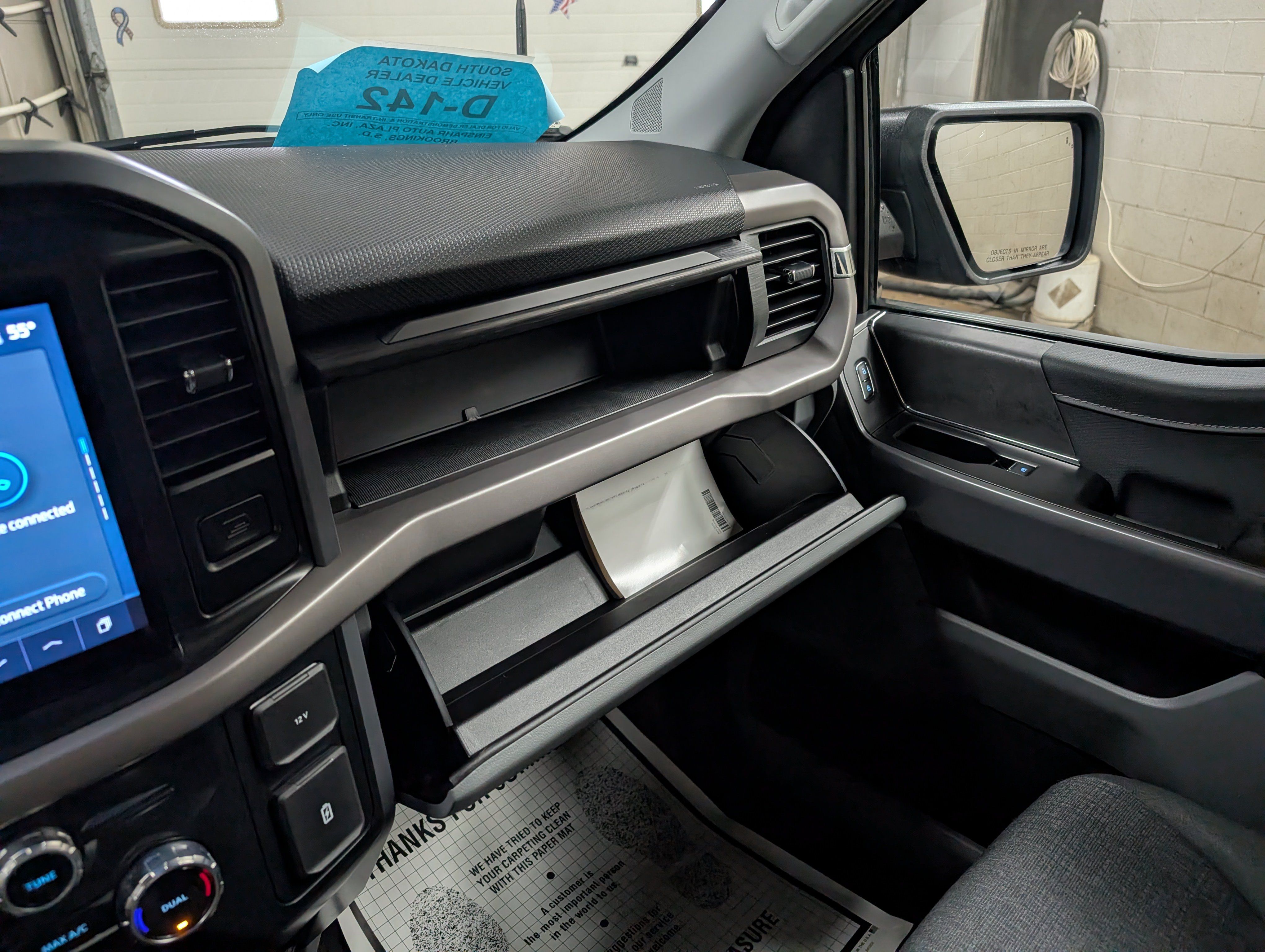 Used 2025 Ford F150 XLT w/ Equipment Group 301A Standard AWD/4WD image 14