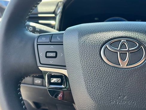 Used 2026 Toyota Camry SE w/ Convenience Package AWD/4WD image 22