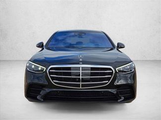 Used 2022 Mercedes-Benz S 580 4MATIC Sedan video 2