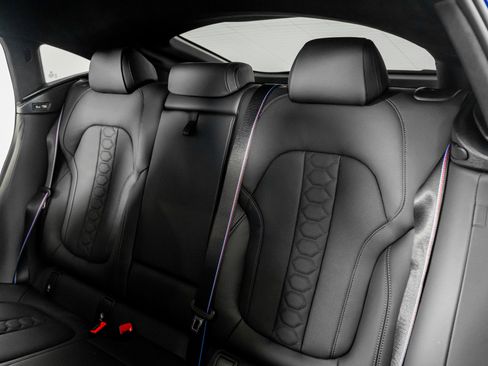 Used 2024 BMW X6 M Competition image 32