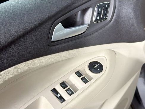 Used 2013 Ford Escape SEL AWD/4WD image 17