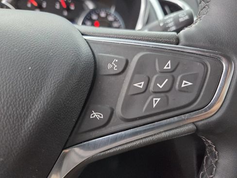 Used 2024 Chevrolet Equinox LT FWD image 27