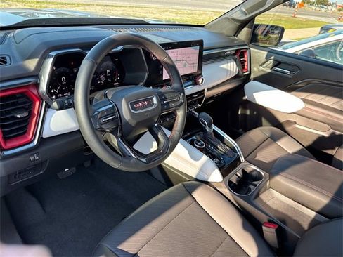Used 2023 GMC Canyon AT4X image 18