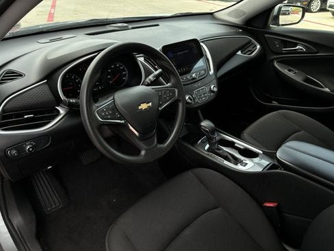 Used 2024 Chevrolet Malibu LT FWD image 10