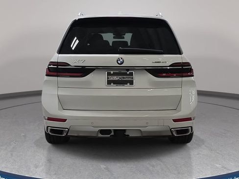Used 2024 BMW X7 xDrive40i w/ Executive Package AWD/4WD image 6