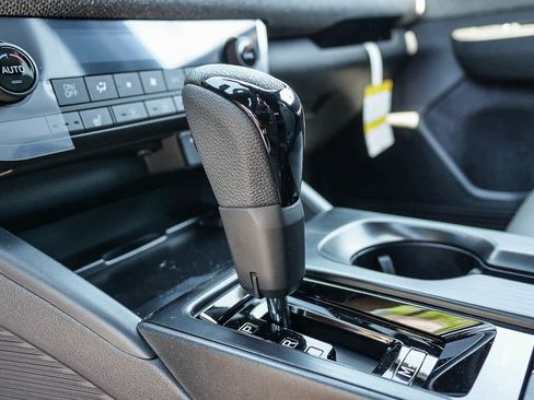 New 2026 Subaru Outback Premium image 21