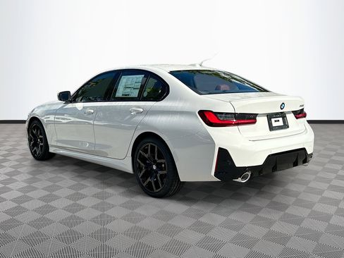 New 2026 BMW 330i Sedan w/ M Sport Package image 4