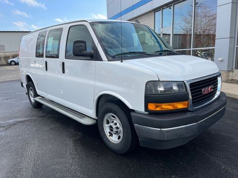 Used 2020 GMC Savana 2500 w/ Driver Convenience Package image 1