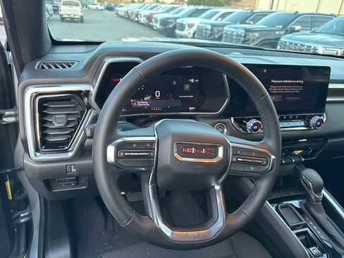 New 2025 GMC Canyon Elevation w/ Convenience Package image 16