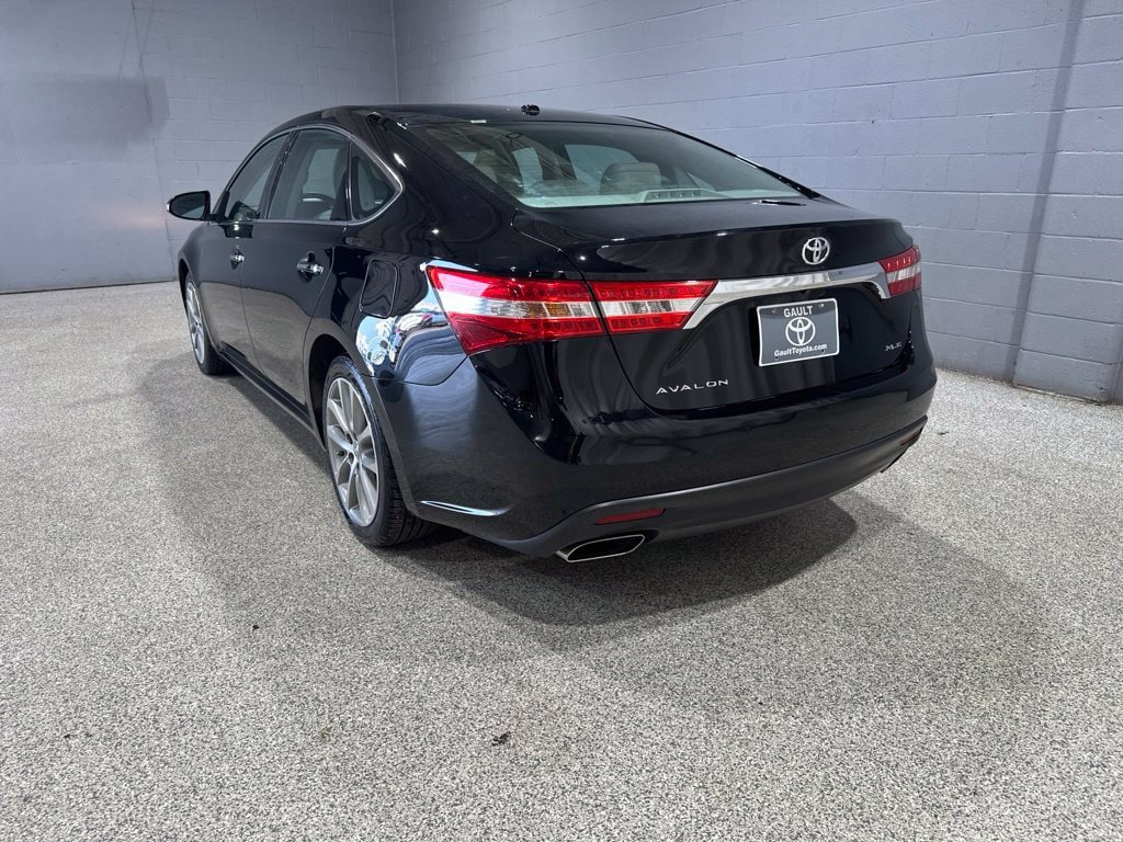 Used 2014 Toyota Avalon XLE Touring FWD image 6