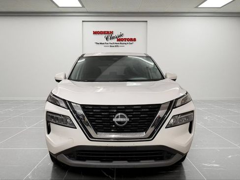 Used 2023 Nissan Rogue SV FWD image 2