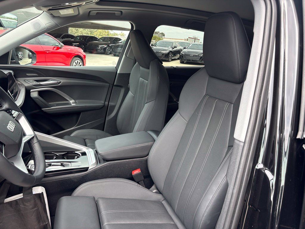 Used 2026 Audi Q5 Premium Plus AWD/4WD image 13