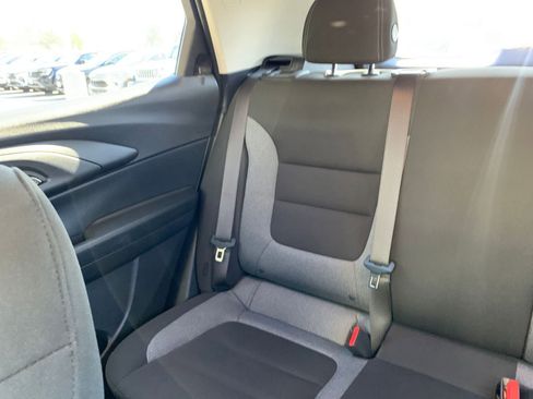 Used 2025 Chevrolet TrailBlazer LT image 37