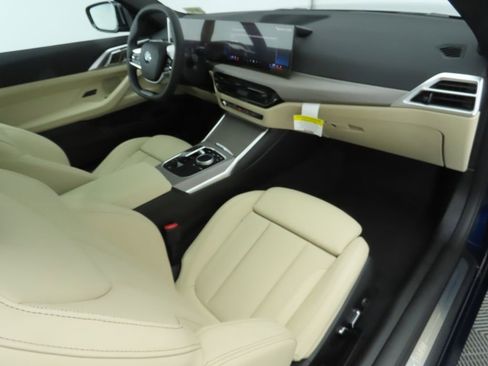 Used 2026 BMW 430i Coupe w/ Parking Assistance Package image 19