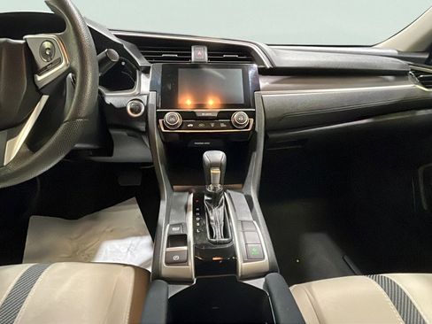 Used 2016 Honda Civic EX image 10