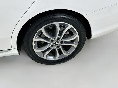 Used 2017 Mercedes-Benz C 300 Sedan image 29